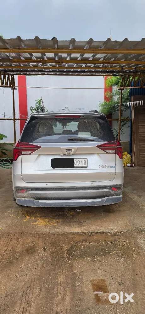 Mahindra Xuv700 Axl 7 Str Diesel 2022 With Vip No. 0010