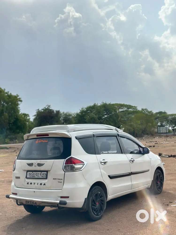 Maruti Suzuki Ertiga 2012 Diesel 130000 Km Driven