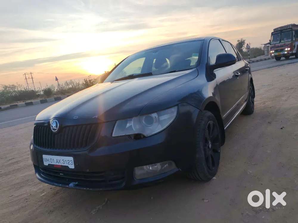Skoda Superb 2011 Petrol Well Maintained