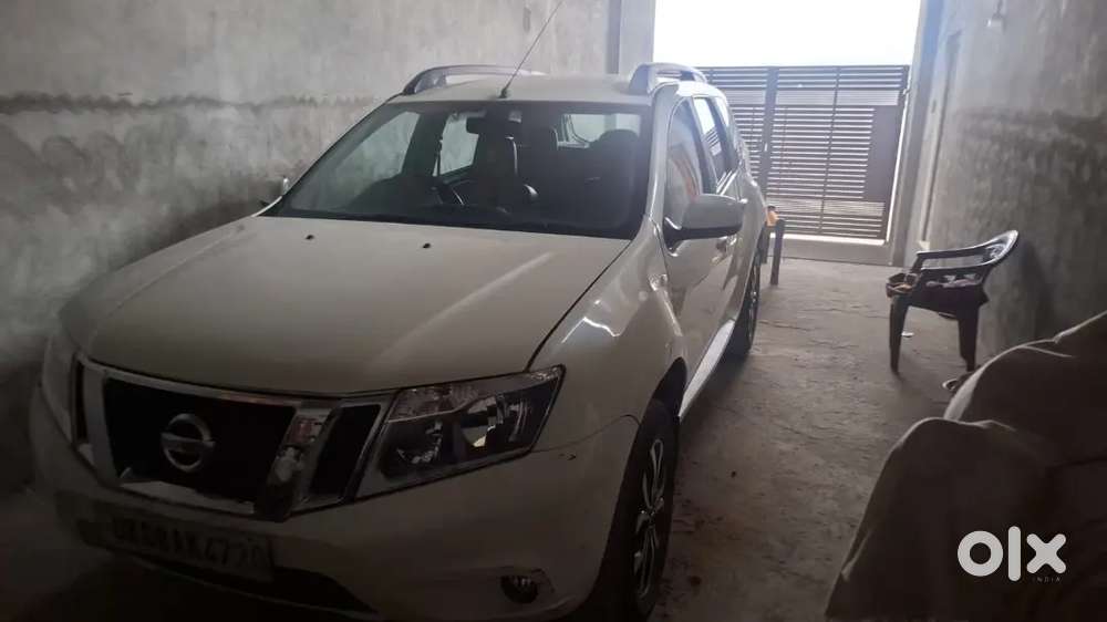 Price Rs.390000