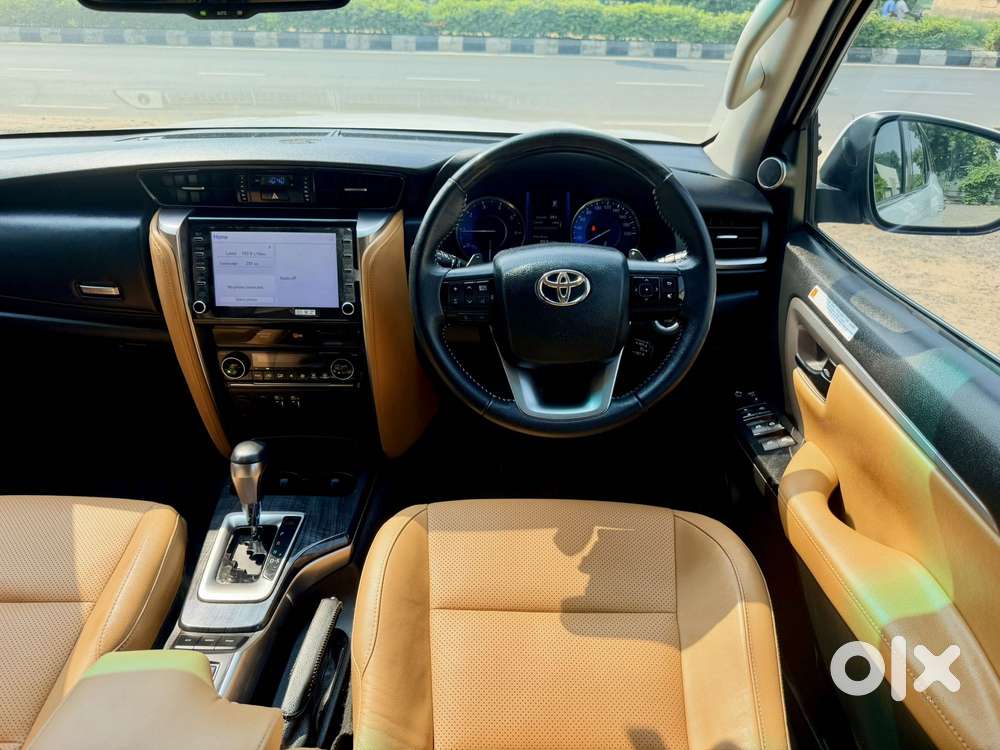 Toyota Fortuner 4x2 At 2.8 Diesel, 2022, Diesel