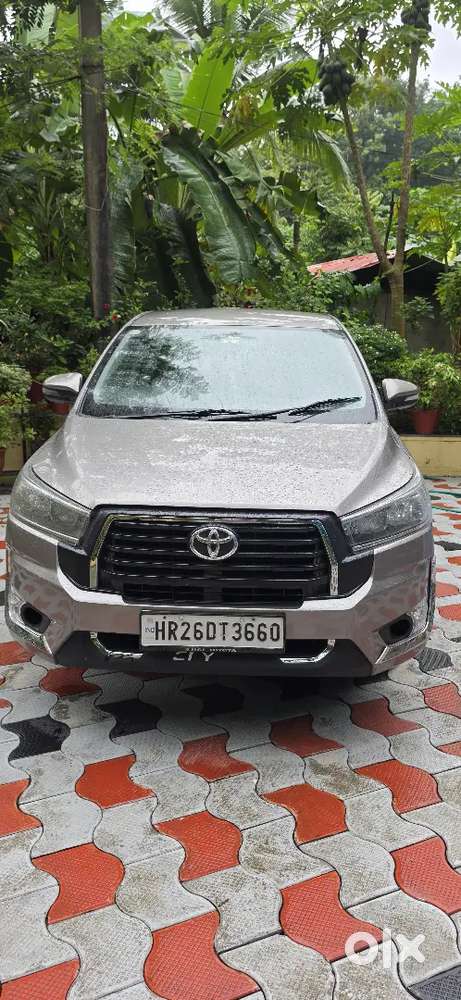 Toyota Innova Crysta 2018 Diesel 124000 Km Driven