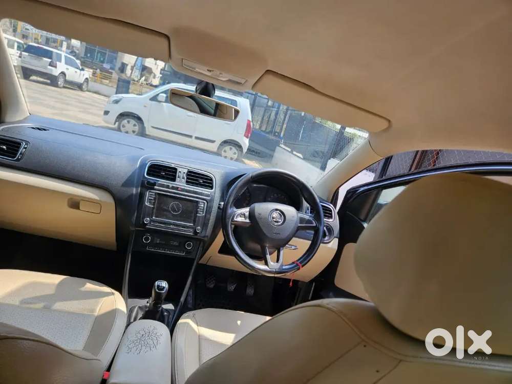 Skoda Rapid 2017 Diesel 122000 Km Driven Clean Condition