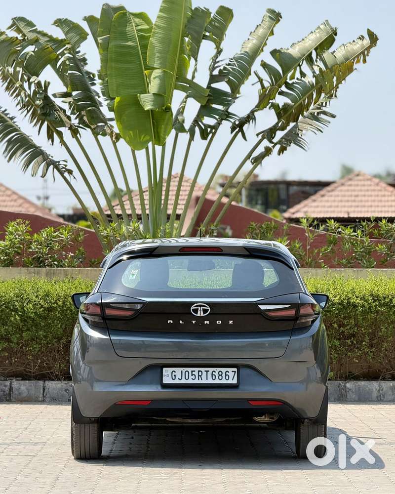 Tata Altroz 1.2 Xt, 2023, Petrol