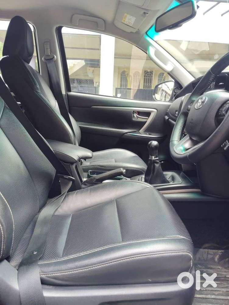 Toyota Fortuner 2011-2016 4x2 Manual, 2021, Diesel