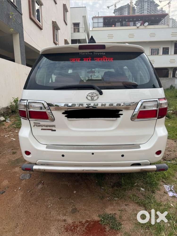 2011 Toyota Fortuner Diesel Manual