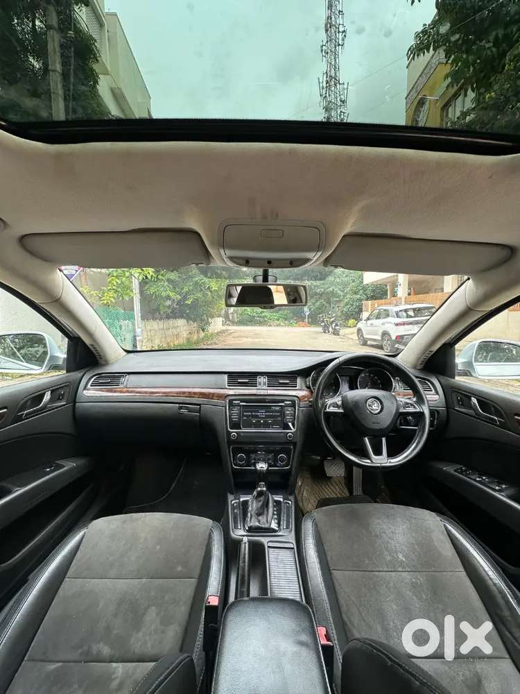 Skoda Superb 2015 Petrol Well Maintained