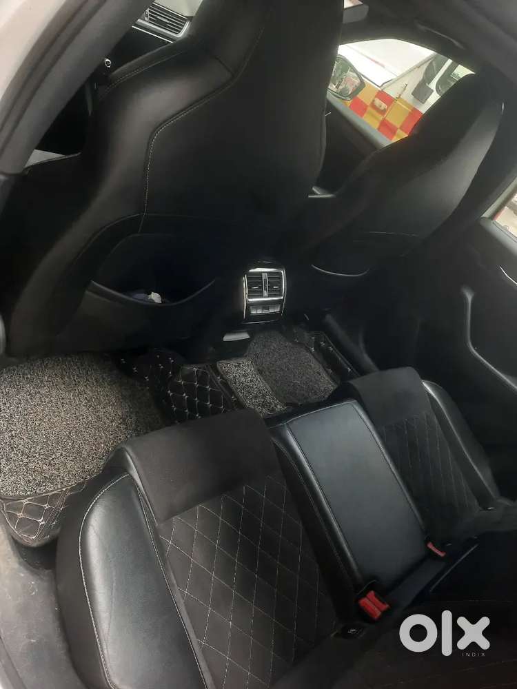 Skoda Superb 2.0 2021