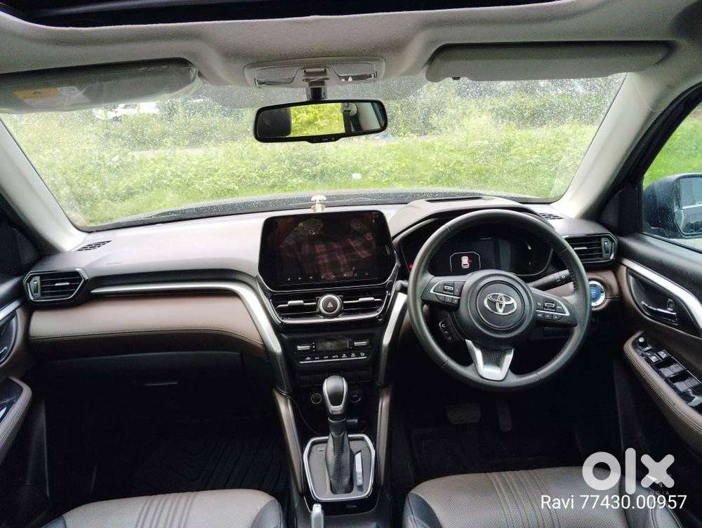 Toyota Urban Cruiser Hyryder 1.5 V Hybrid, 2024, Petrol