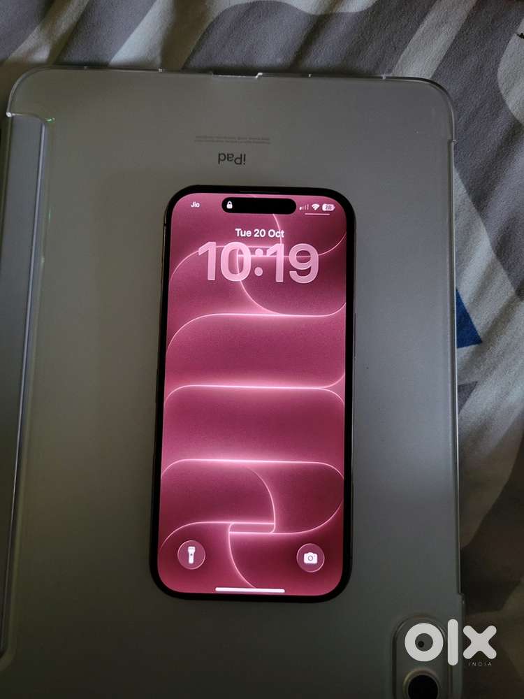 iPhone 16 pro 128gb
