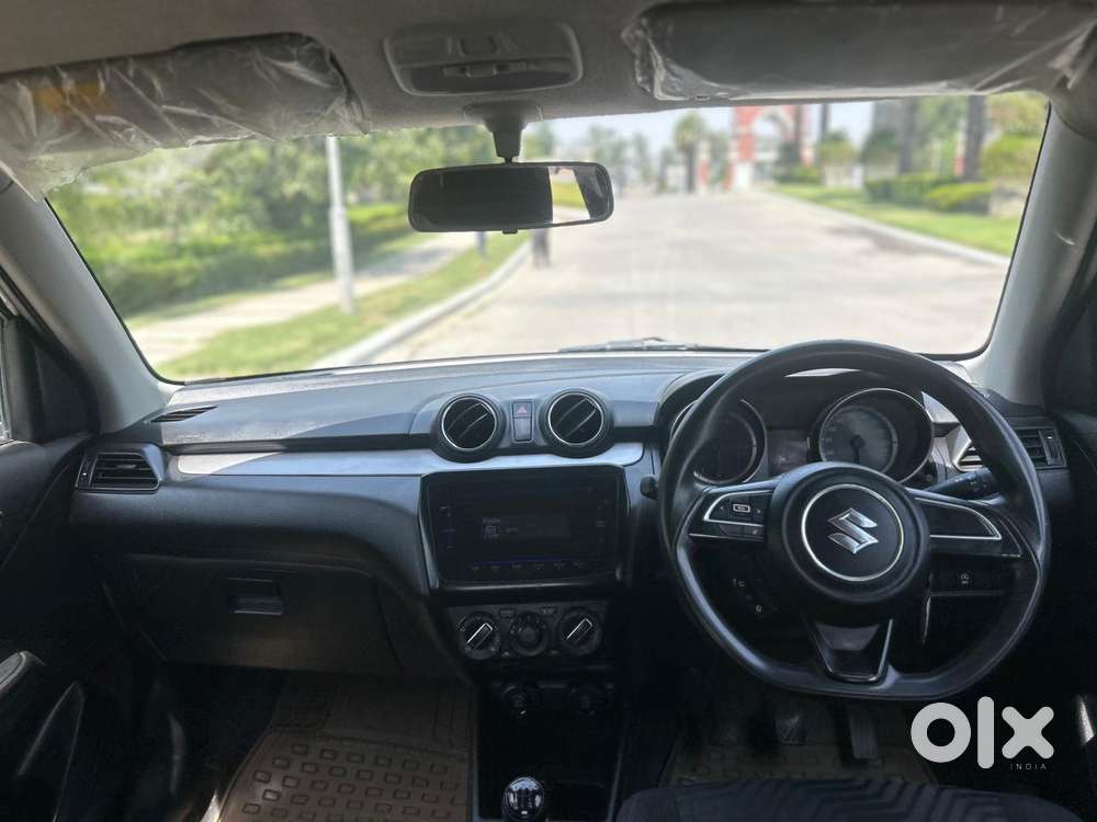 Maruti Suzuki Swift Vxi, 2021, Petrol