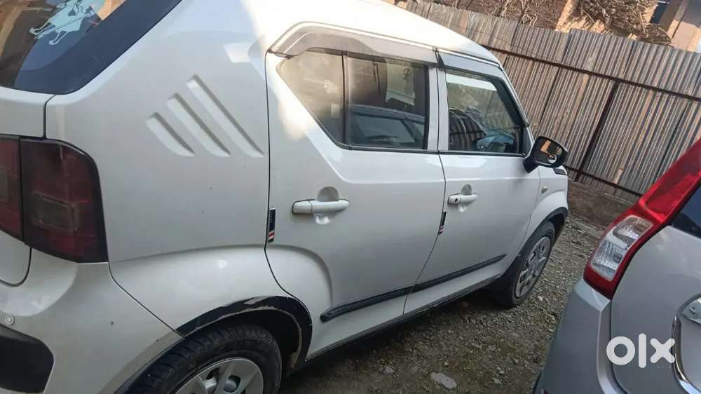 I Want To Sell My Car Single Hand With New Tyre ,