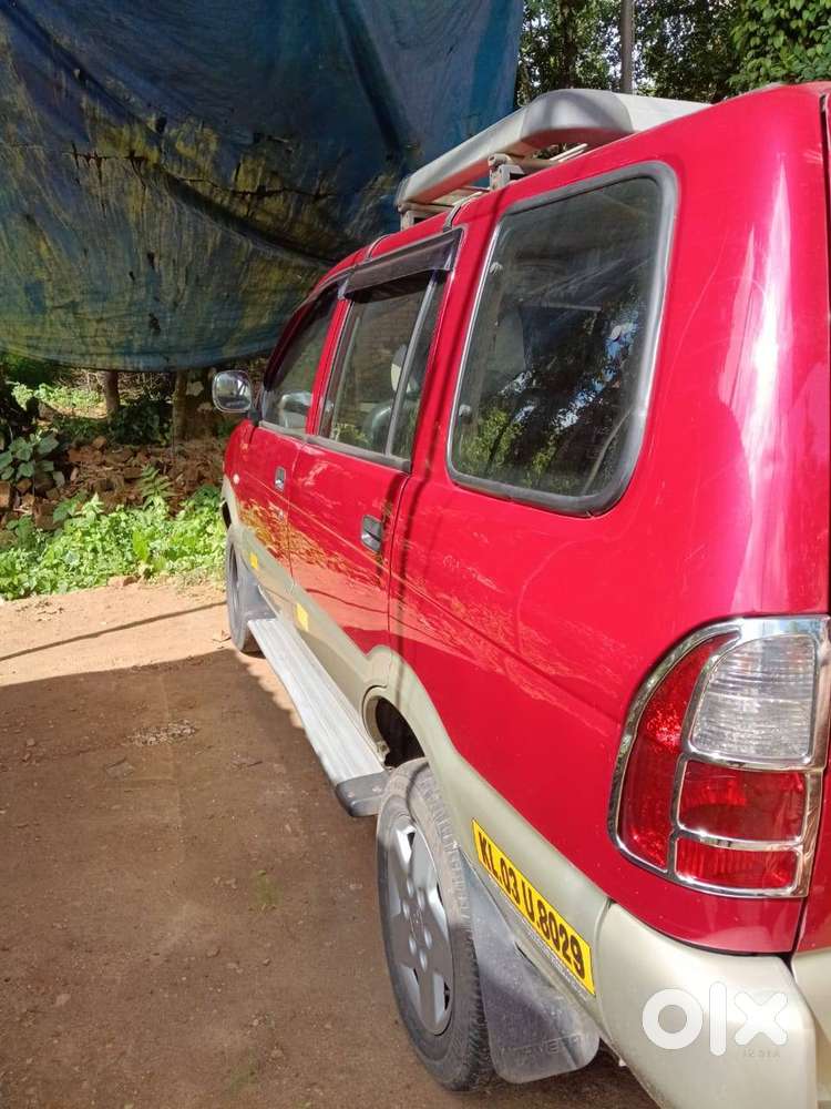 Chevrolet Tavera Neo 2011