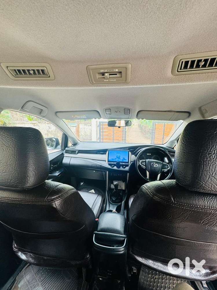 Toyota Innova Crysta 2022 Diesel Well Maintained