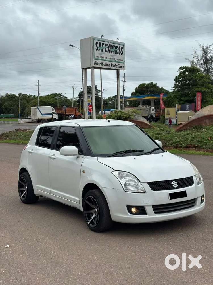 Maruti Suzuki Swift Vdi Diesel 2011  1st Owner  Well Maintained
