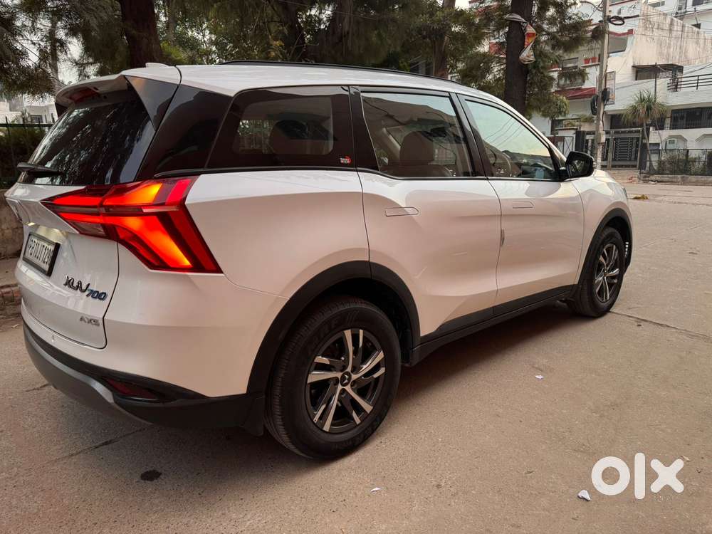 Mahindra Xuv700 2.2 Ax 5 Diesel Mt 7 Str, 2024, Diesel