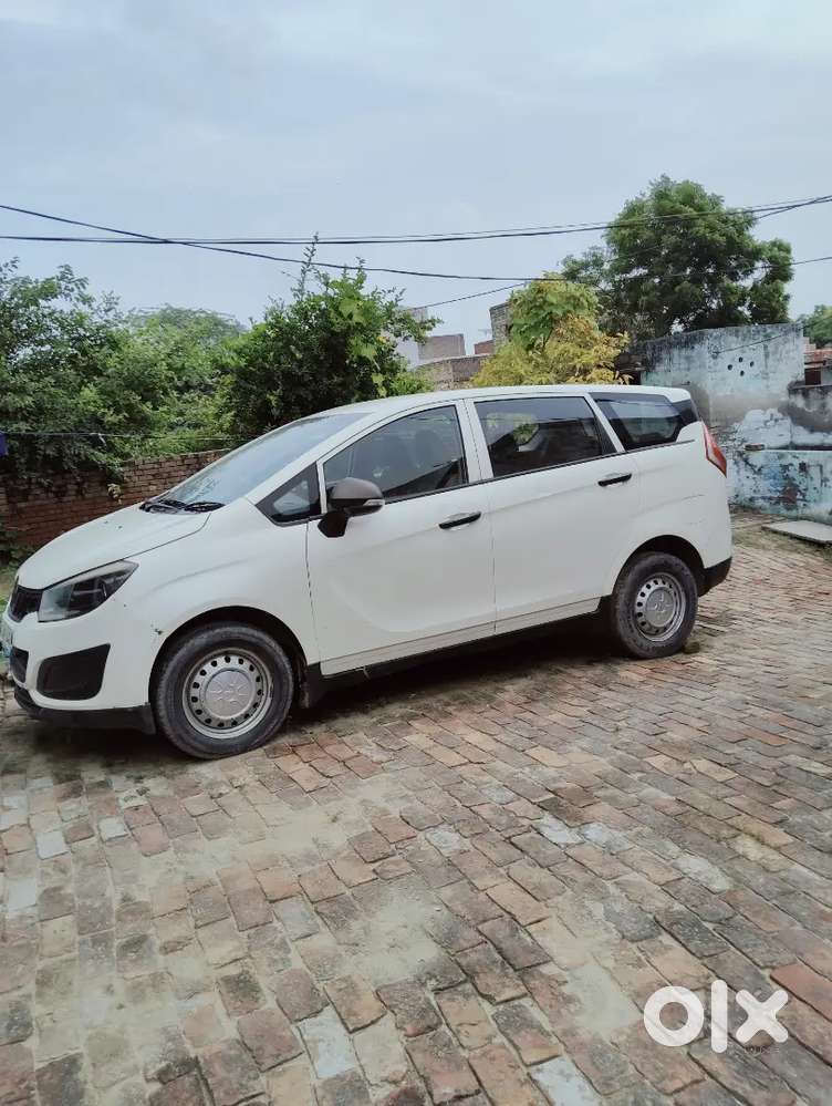 Mahindra Marazzo 1.5 2019