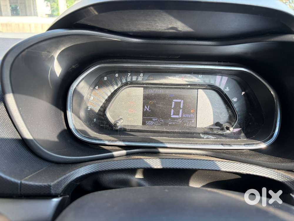 Tata Nexon 1.5 Revotorq Xma Plus (s) Amt, 2021, Petrol