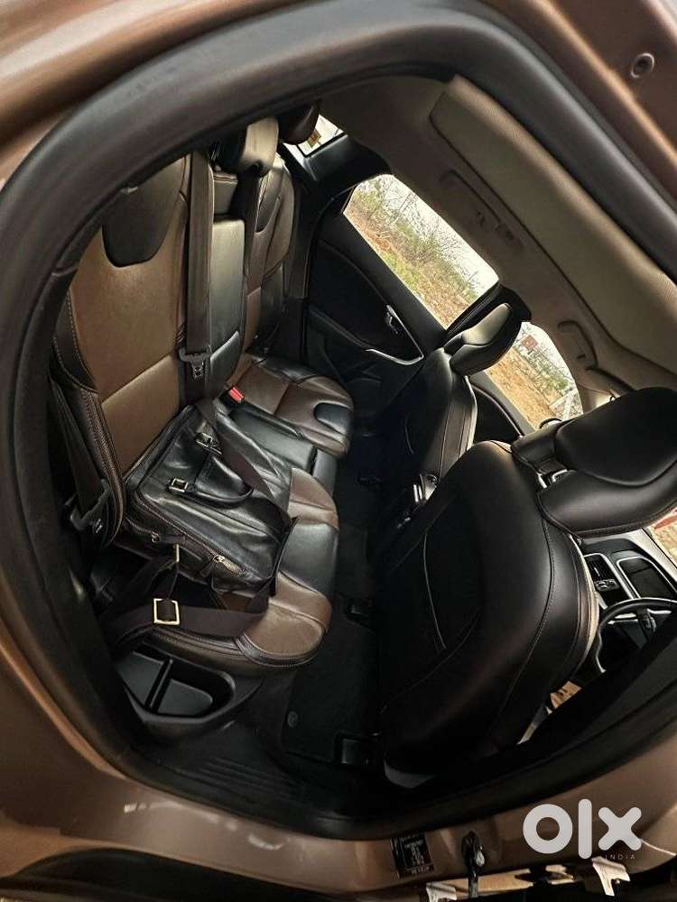 Volvo V40 Cross Country D3, 2016, Diesel