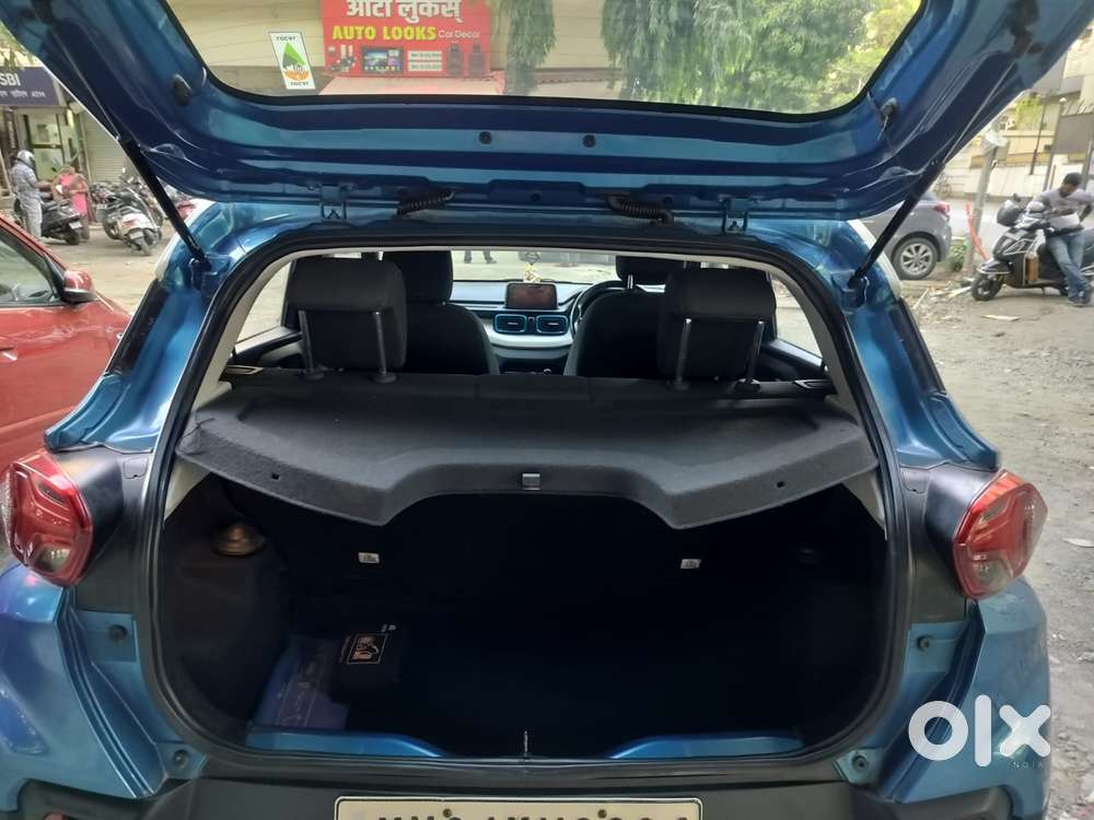 Tata Punch Creative Amt, 2021, Petrol