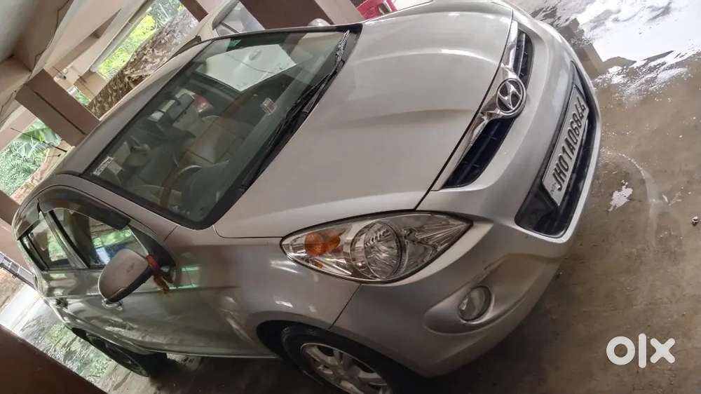 Hyundai I20 Asta 1.4 2012 Brand New Condition Very Less Used Car