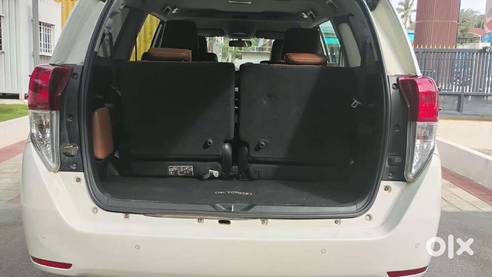 Toyota Innova Crysta [2020-ongoing] 2.4 Zx 7 Str, 2021, Diesel