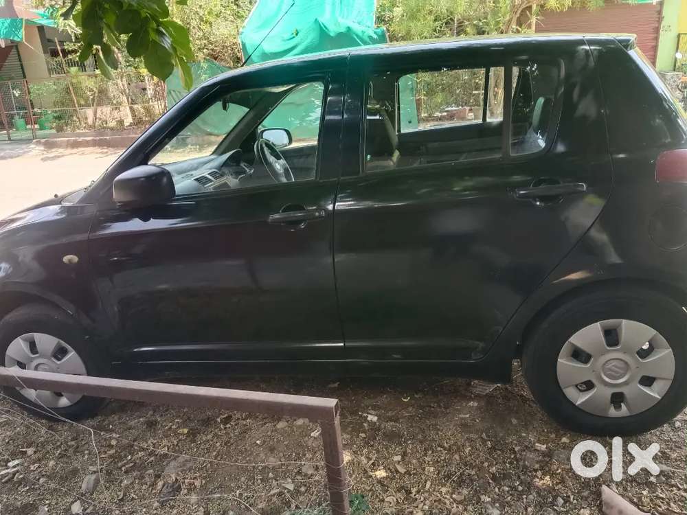 Maruti Suzuki Swift 2006 Petrol 69000 Km Driven