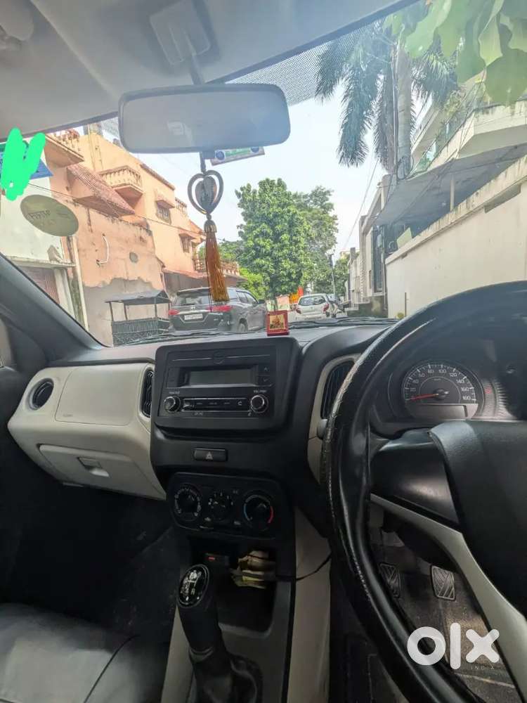 Maruti Suzuki Wagon R Vxi 2025