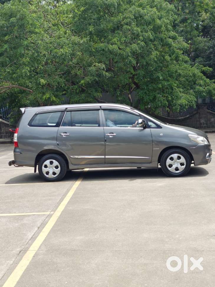 Toyota Innova 2.5 G (diesel) 8 Seater, 2014, Diesel