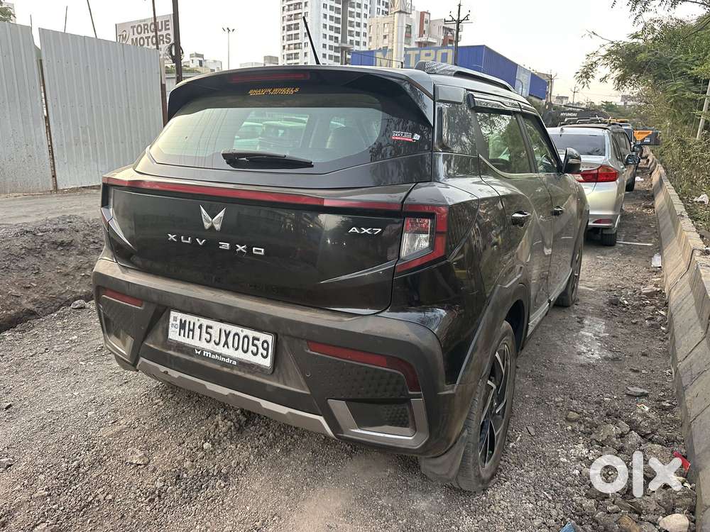 Mahindra Xuv 3xo Ax7 Diesel Mt, 2024, Diesel
