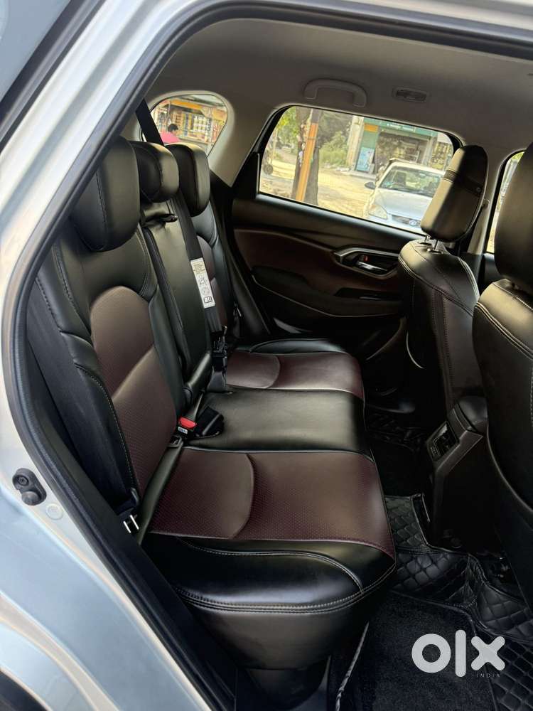 Maruti Suzuki Grand Vitara 1.5 Sigma Smart Hybrid, 2023, Petrol
