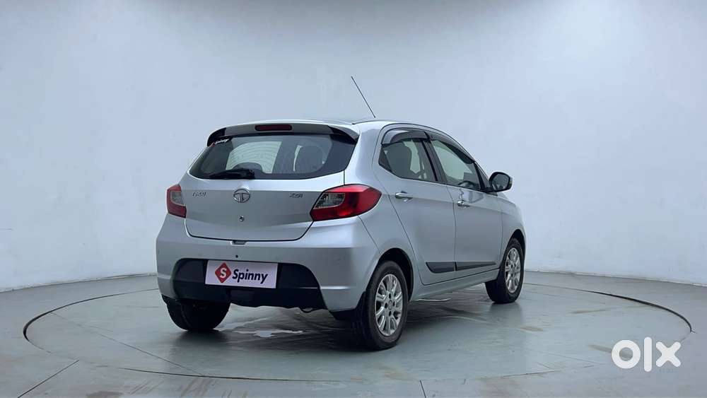 Tata Tiago Xza, 2017, Petrol