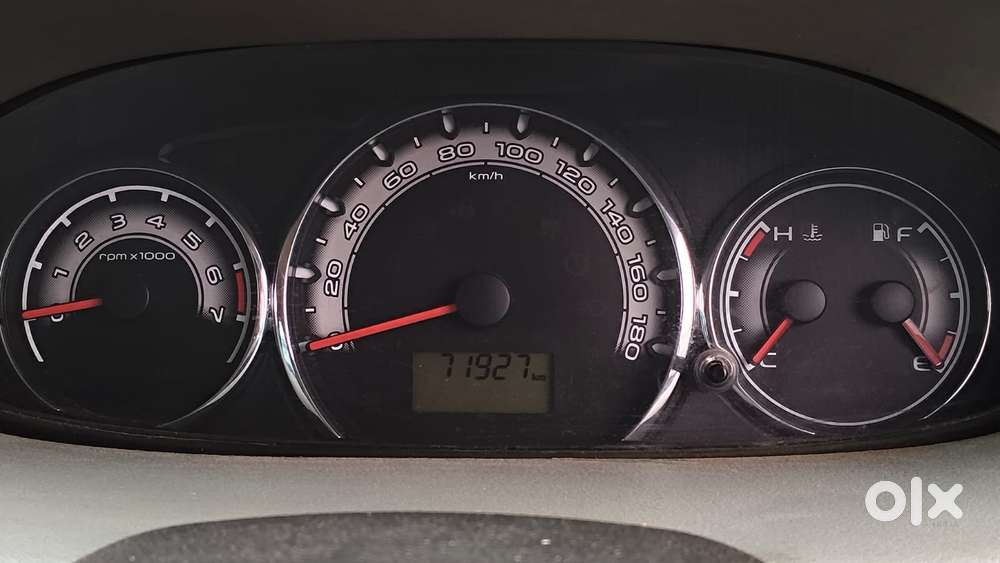 Mahindra Nuvosport N8 Amt, 2016, Diesel