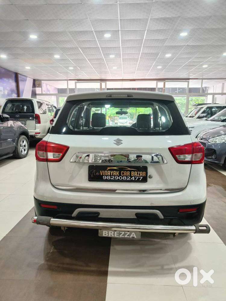 Maruti Suzuki Brezza Ldi, 2018, Diesel