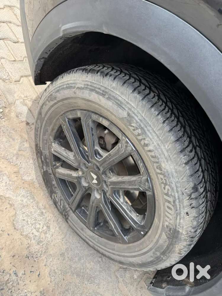 Xuv 700 Ax7 Petrol Manual