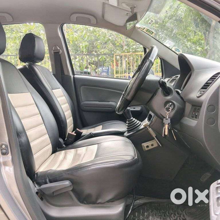Maruti Suzuki Ritz Lxi, 2012, Petrol