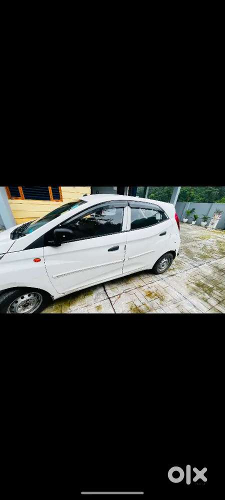 Hyundai Eon 2013 Variant