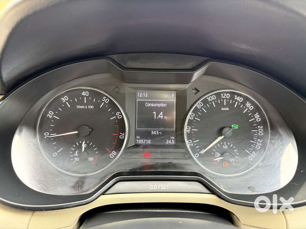 Skoda Octavia 2013-2017 Style Plus 1.8 Tsi At, 2016, Petrol