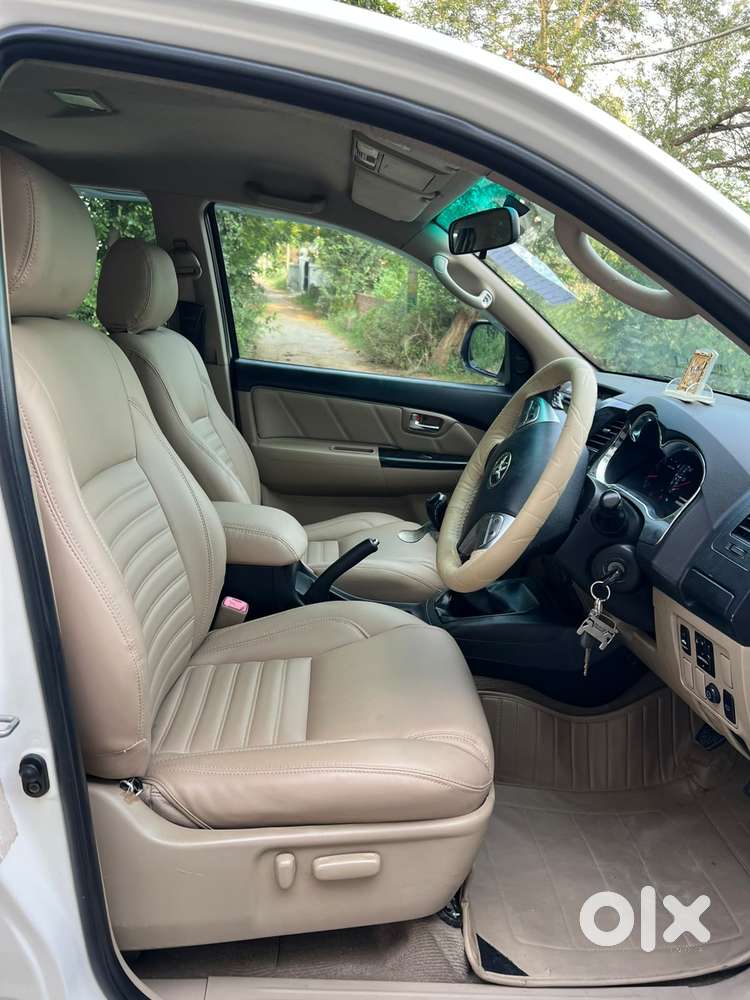 Toyota Fortuner 3.0 4x2 Mt, 2015, Diesel