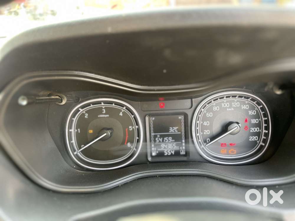 Maruti Suzuki Vitara Brezza Zdi+ Mt, 2017, Diesel