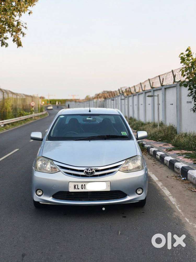 Toyota Etios G Exclusive, 2015, Petrol