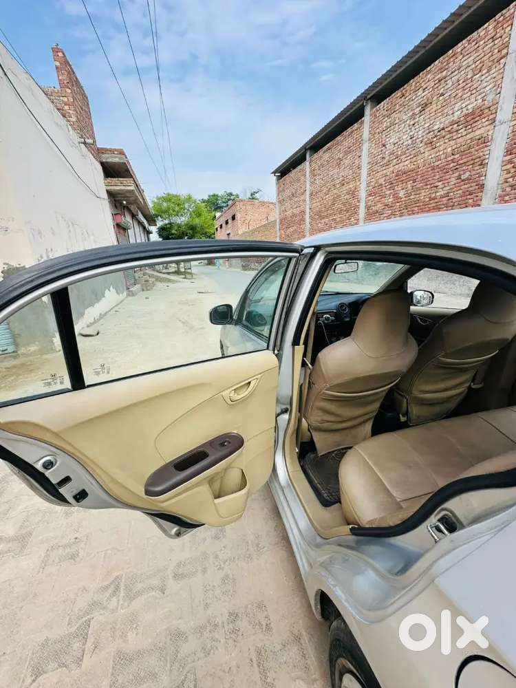 Honda Amaze Diesel 2013