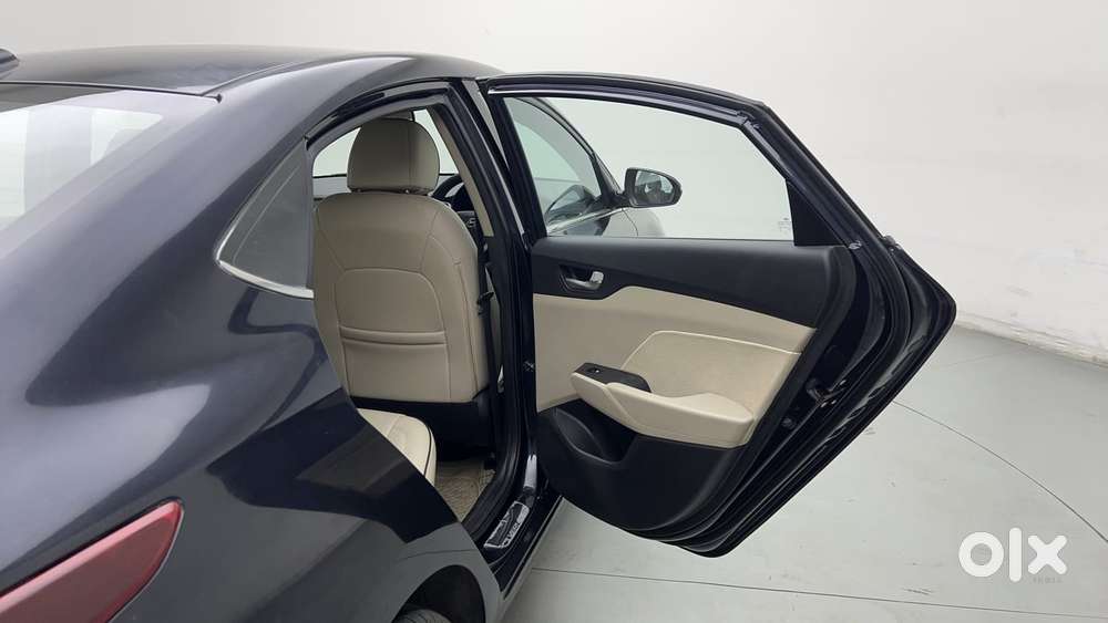Hyundai Verna 1.5 Sx Vtvt Ivt, 2021, Petrol