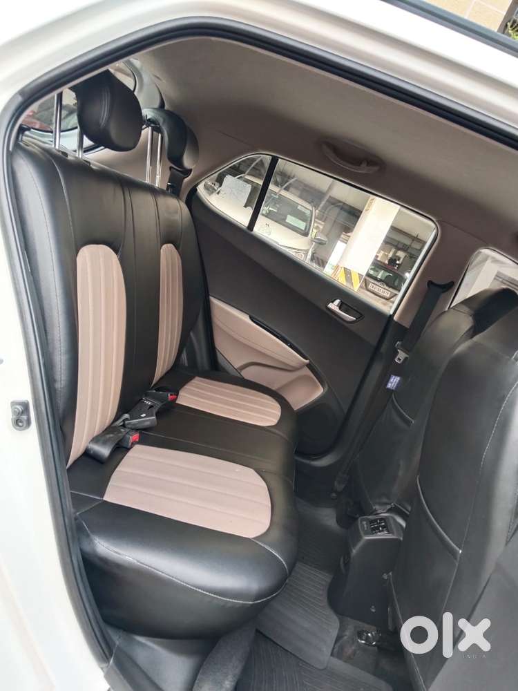 Hyundai Grand I10 Asta Automatic 1.2 Kappa Vtvt, 2016, Petrol