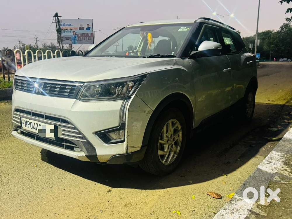 Mahindra Xuv300 W8 Option Diesel, 2023, Diesel