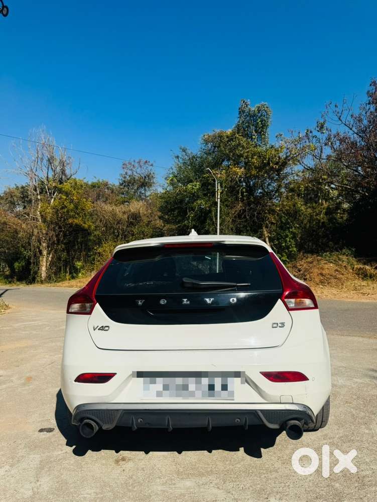 Volvo V40 2016 Diesel Well Maintained