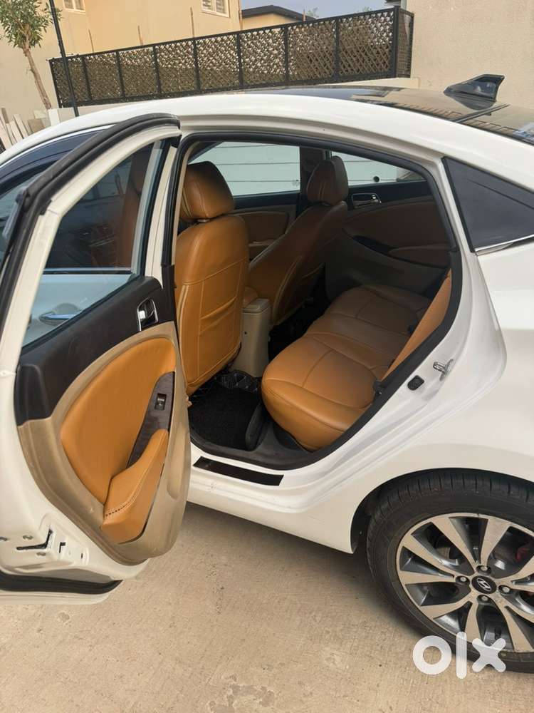 Hyundai Fluidic Verna 2014