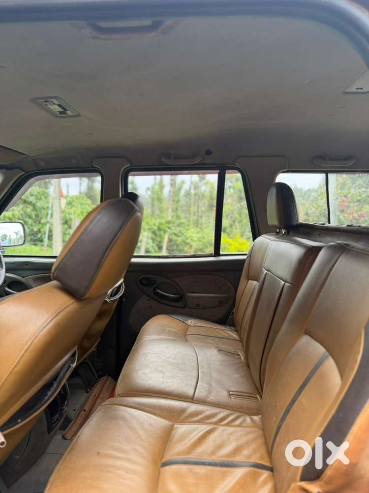 Mahindra Scorpio Classic Diesel 2004