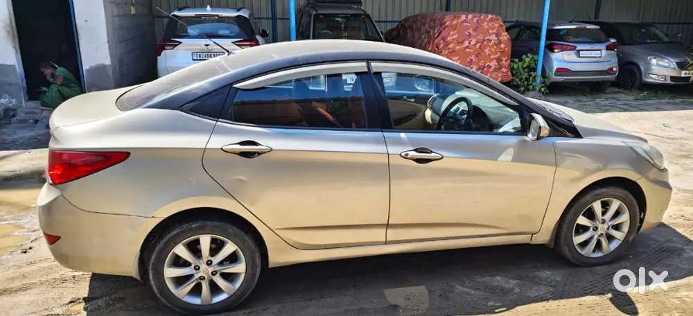 Hyundai Verna 1.6 Crdi 2012