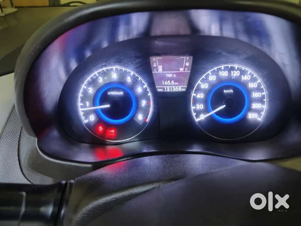 Hyundai Verna Sx 2012